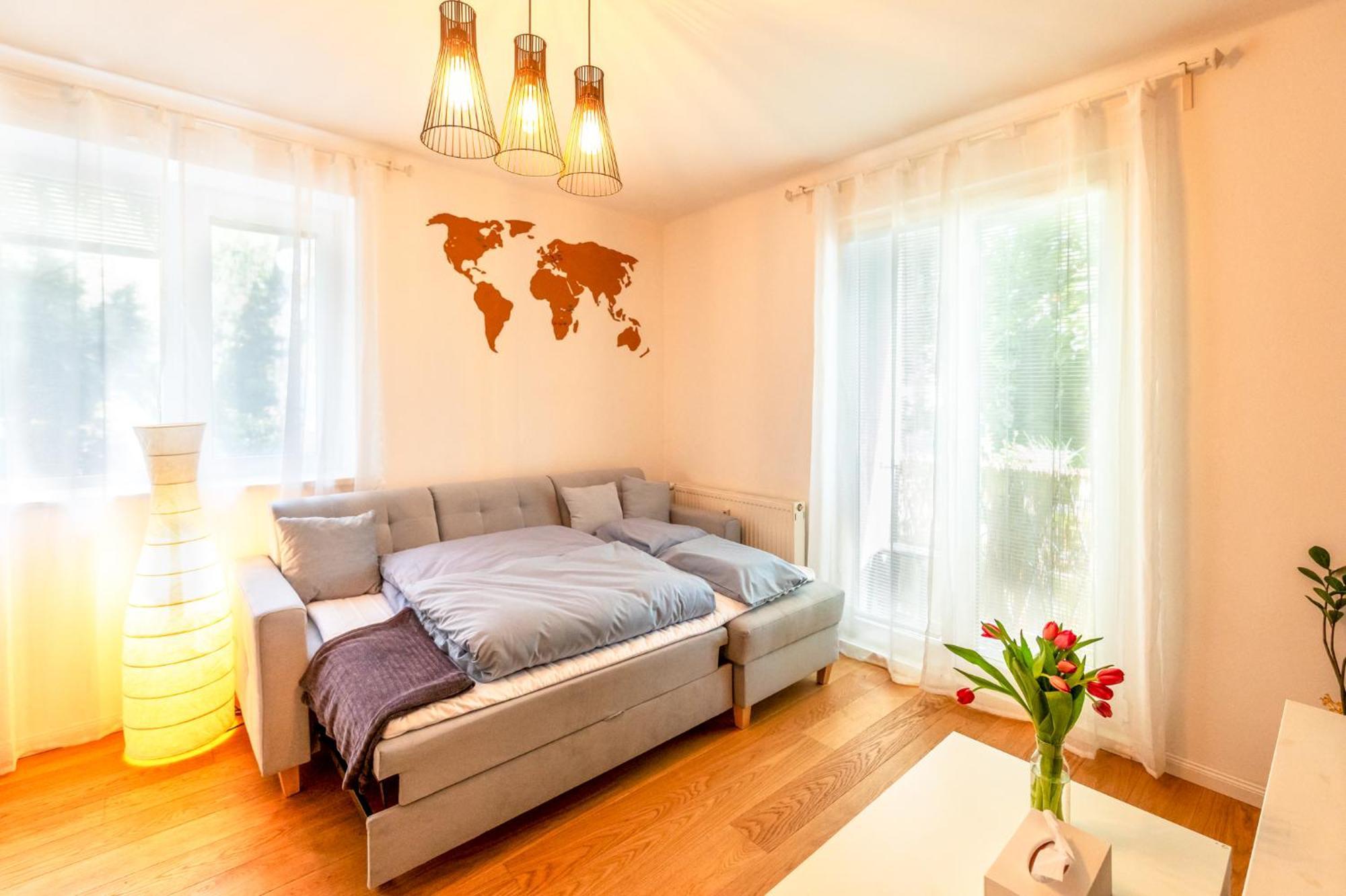 Quiet Apartment In New City Center, Nivy Bratislava Exteriör bild