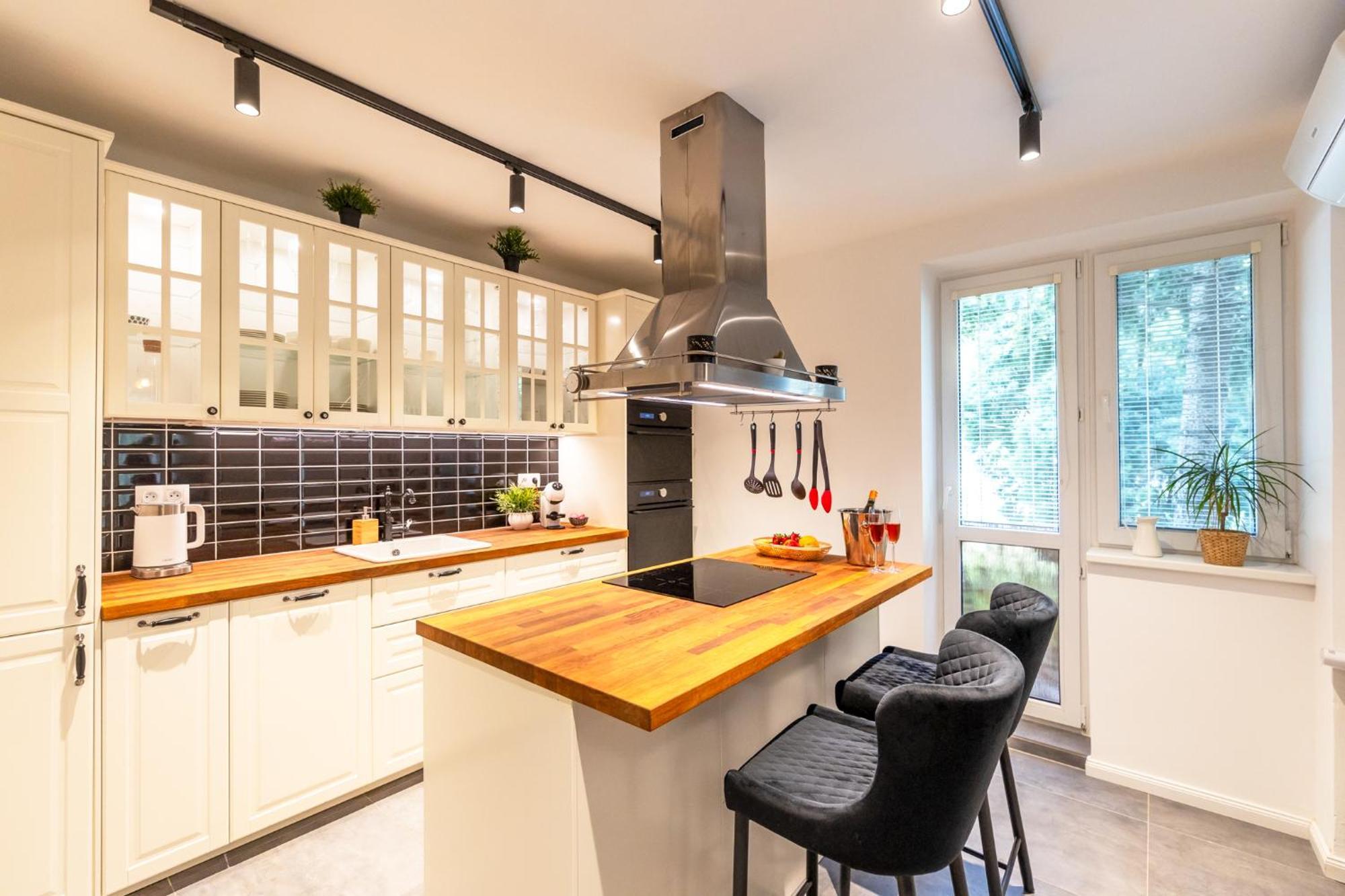 Quiet Apartment In New City Center, Nivy Bratislava Exteriör bild